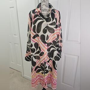 Ashley Stewart Black and Pink Abstract Duster Shirt. Size 14/16